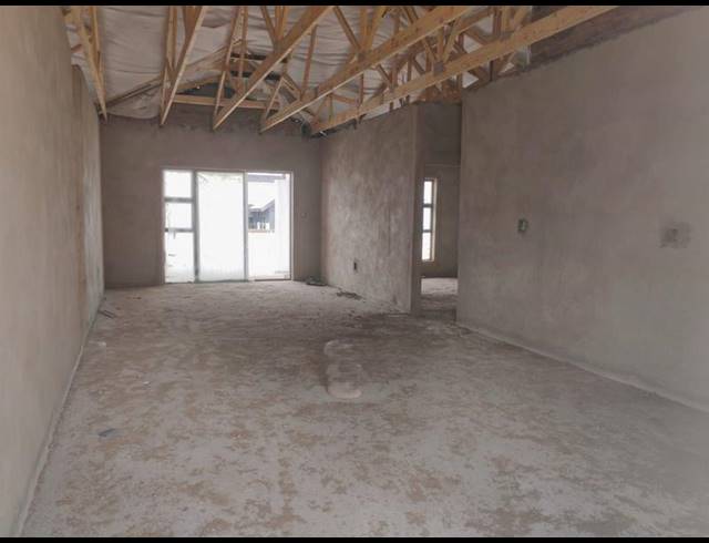 3 BEDROOM TOWNHOUSE FOR SALE IN CELTIC MEADOWS